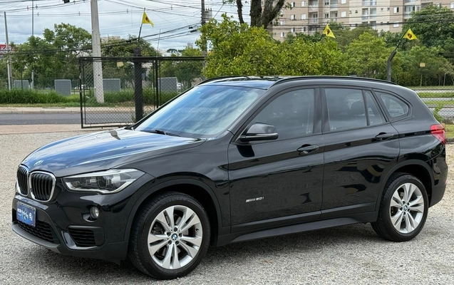 imagem-https://www.socarrao.com.br/sc-vehicle-images-prod/3459047/1787782661443-47d717dc-8dbd-486e-b989-08a19eaf8e04.jpg