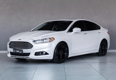 Ford Fusion 2016 Branco — foto 1 de 3