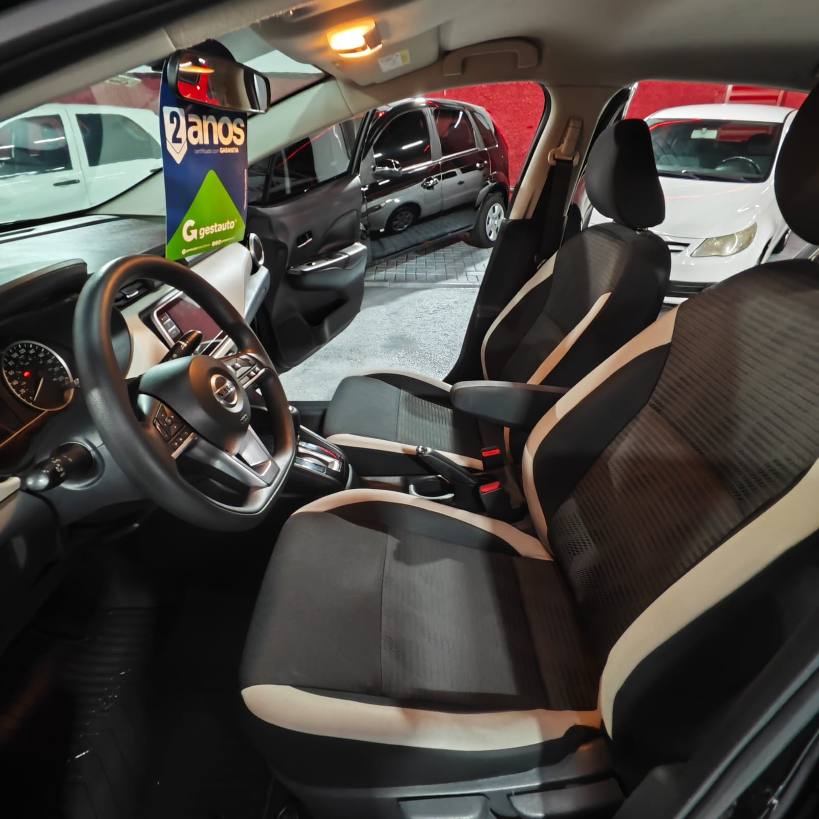 imagem-https://www.socarrao.com.br/sc-vehicle-images-prod/3460/1769987759876-6932433OR_1758377580_8_180.jpg