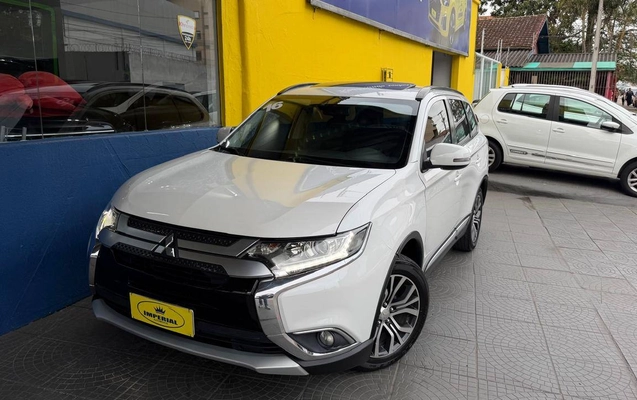 imagem-https://www.socarrao.com.br/sc-vehicle-images-prod/3460149/1787794508209-5cd6ef94567c4ca1a7e486ba58d4465a_1787794084806.jpg