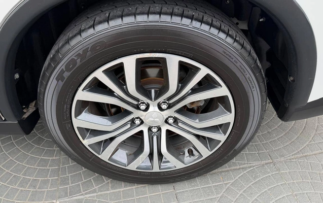 imagem-https://www.socarrao.com.br/sc-vehicle-images-prod/3460149/1787794508220-51847893af3b4601ae9d30f2c08c8f53_1787794084844.jpg