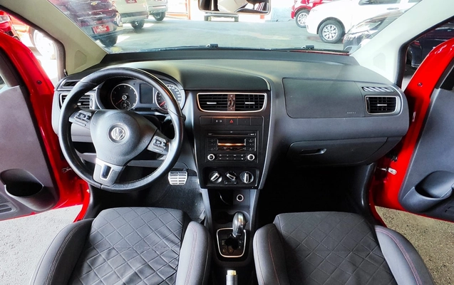 imagem-https://www.socarrao.com.br/sc-vehicle-images-prod/3461/1769987760200-6932732OR_1758383034_94_910.jpg