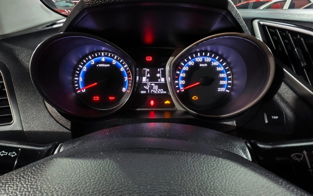 imagem-https://www.socarrao.com.br/sc-vehicle-images-prod/3462/1769987760410-6932736OR_1758383241_12_280.jpg
