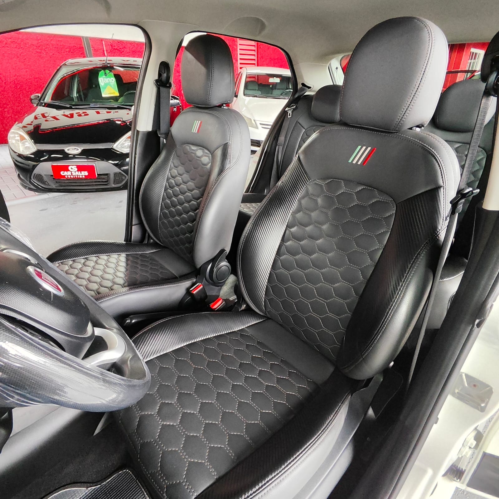 imagem-https://www.socarrao.com.br/sc-vehicle-images-prod/3463/1769987760624-6932752OR_1758383610_95_190.jpg