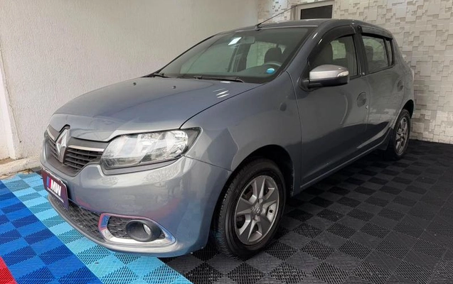 imagem-https://www.socarrao.com.br/sc-vehicle-images-prod/3468324/1789563232986-8413404_11_B_f63fd7d378.jpeg
