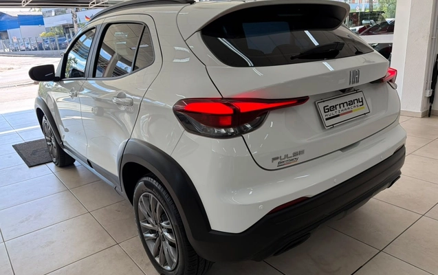 imagem-https://www.socarrao.com.br/sc-vehicle-images-prod/3468326/1789576768093-b09b9769d23b40d0a38db841ccebc3a3_1789575951008.jpg