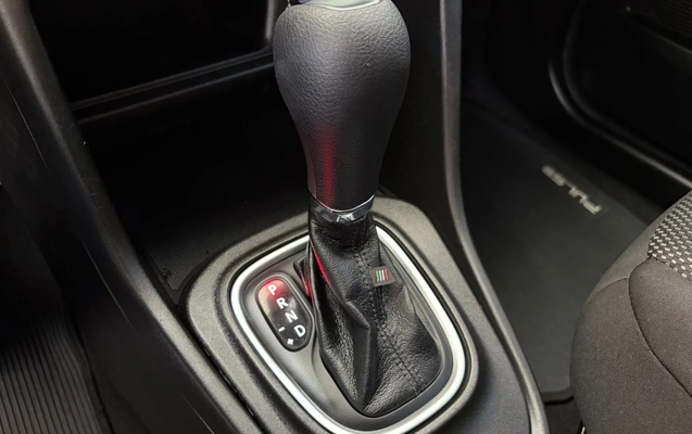 imagem-https://www.socarrao.com.br/sc-vehicle-images-prod/3468326/1789576768102-41b3279a3f1042be9710b34d28e763fe_1789575951107.jpg