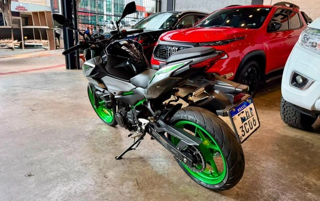 imagem-https://www.socarrao.com.br/sc-vehicle-images-prod/3468342/1787834448182-8421265_8_B_59ae252759.jpeg