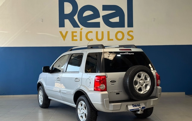 imagem-https://www.socarrao.com.br/sc-vehicle-images-prod/3468388/1787832953096-f20aaefd-bf1b-4970-9d94-e979c4286043.jpg