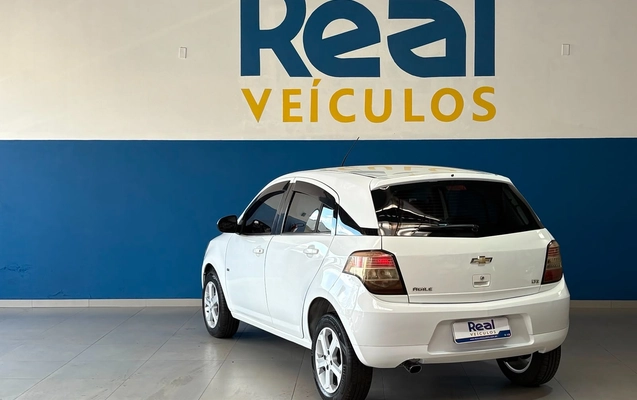 imagem-https://www.socarrao.com.br/sc-vehicle-images-prod/3468416/1787833050007-5174c7cb-b094-4cea-91a5-515b46e87cc0.jpg