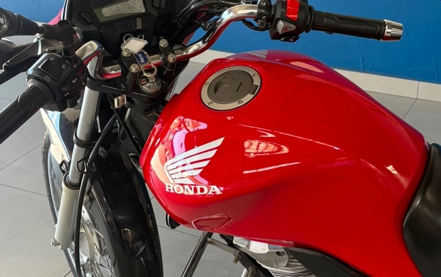 imagem-https://www.socarrao.com.br/sc-vehicle-images-prod/3468426/1787833100726-f9085ec8-84d4-441e-bcd7-e8e1c4764a16.jpg