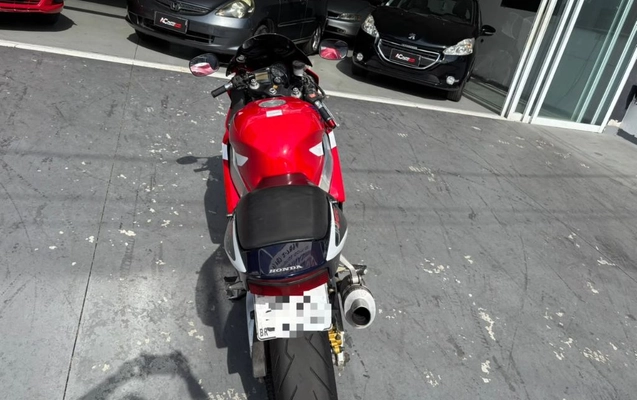 imagem-https://www.socarrao.com.br/sc-vehicle-images-prod/3468436/1787833113083-gb-aa608ba.jpg