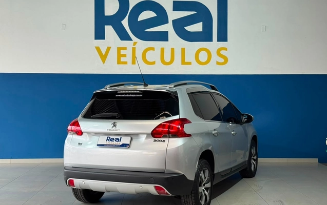 imagem-https://www.socarrao.com.br/sc-vehicle-images-prod/3468511/1787833295536-99c0da24-fd6d-47c0-b38b-7a7081d4d043.jpg