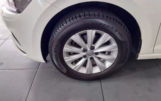 imagem-https://www.socarrao.com.br/sc-vehicle-images-prod/3468528/1788196379257-XfjrFCUVbfBrhk71G5jNYGXQBeXuf7du.jpg
