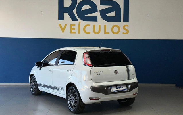 imagem-https://www.socarrao.com.br/sc-vehicle-images-prod/3468531/1787833385634-c359daab-a4ca-47e8-8707-53057076f47f.jpg