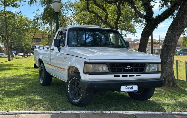 imagem-https://www.socarrao.com.br/sc-vehicle-images-prod/3468611/1787833601142-57a16506-7611-4ada-9fed-aa854e79a6e5.jpg
