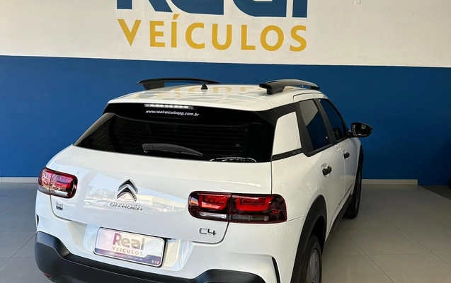 imagem-https://www.socarrao.com.br/sc-vehicle-images-prod/3468622/1787833628353-40333e0c-1af2-4f1a-8927-af03b9fae128.jpg