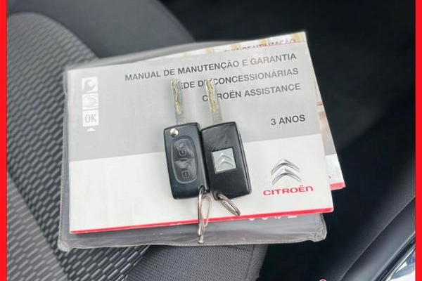 imagem-https://www.socarrao.com.br/sc-vehicle-images-prod/3468631/1787833640510-8321508_13_B_47781eac96.jpg