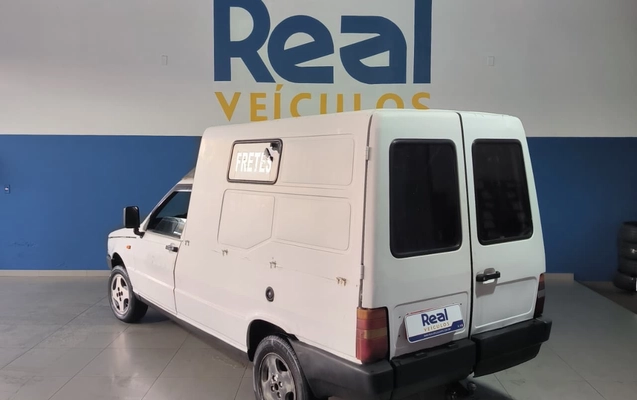 imagem-https://www.socarrao.com.br/sc-vehicle-images-prod/3468632/1787833643568-11137be6-0cf0-4162-95db-cd61e814727a.jpg