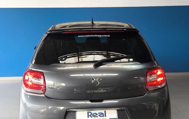 imagem-https://www.socarrao.com.br/sc-vehicle-images-prod/3468659/1787833782005-ffe53c85-b198-40c4-b6c8-72870e1eeea1.jpg