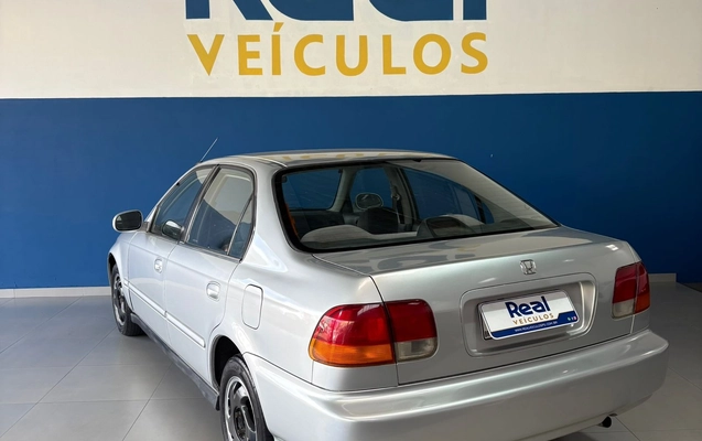 imagem-https://www.socarrao.com.br/sc-vehicle-images-prod/3468671/1787833864701-985387b6-a515-4fad-8dd9-272511e27db6.jpg