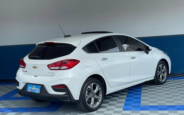 imagem-https://www.socarrao.com.br/sc-vehicle-images-prod/3468779/1789657420033-8378484_7_B_02c5698cb6.jpeg