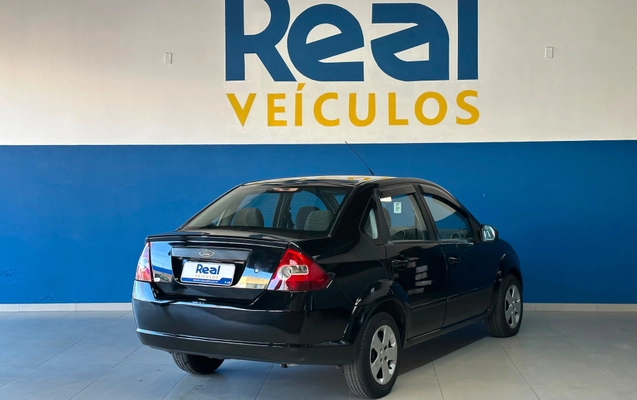 imagem-https://www.socarrao.com.br/sc-vehicle-images-prod/3468851/1787834048785-5f01c768-f94f-4e20-aa18-17c05de38fef.jpg