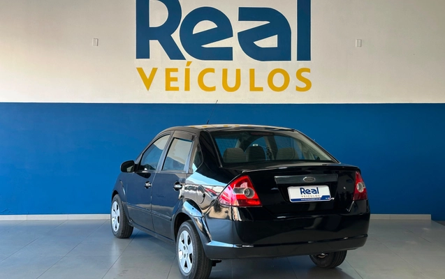 imagem-https://www.socarrao.com.br/sc-vehicle-images-prod/3468851/1787834048785-7600bb05-93ee-445b-87db-d07e13666896.jpg