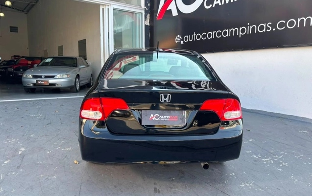imagem-https://www.socarrao.com.br/sc-vehicle-images-prod/3468884/1789413902296-gb-403193f.jpg