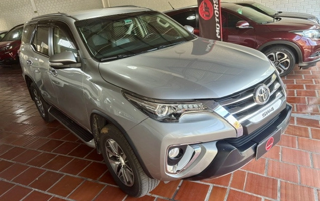 imagem-https://www.socarrao.com.br/sc-vehicle-images-prod/3468914/1788286384599-cj35lsQpBiUBTWV2OUtAU3SYEN6fv7hH.jpg