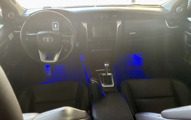 imagem-https://www.socarrao.com.br/sc-vehicle-images-prod/3468914/1788286384608-dhs6LiIhPNOE2LfWyvN4PC7r4gmjVtbM.jpg