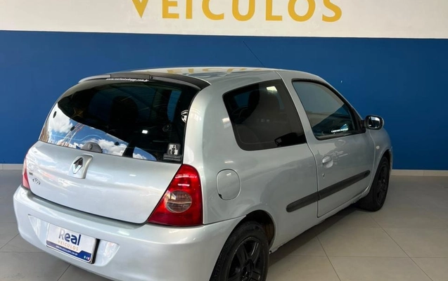 imagem-https://www.socarrao.com.br/sc-vehicle-images-prod/3468933/1787834349699-67fde771-eeb2-44e1-b151-efd8a5221301.jpg