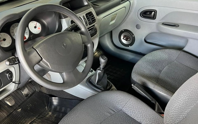 imagem-https://www.socarrao.com.br/sc-vehicle-images-prod/3468933/1787834349702-b5f319d3-8564-481f-9981-3d1d5aac3aeb.jpg