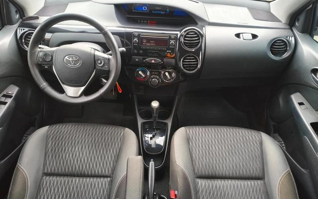 imagem-https://www.socarrao.com.br/sc-vehicle-images-prod/3469040/1789642990349-8407269_8_B_119df38210.jpeg