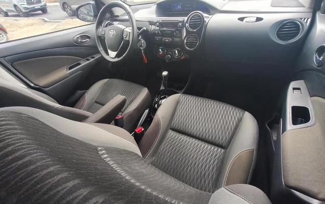 imagem-https://www.socarrao.com.br/sc-vehicle-images-prod/3469040/1789642990351-8407269_5_B_f7b40866a1.jpeg