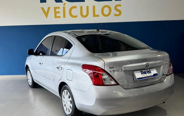 imagem-https://www.socarrao.com.br/sc-vehicle-images-prod/3469041/1787834459953-55571708-96d3-41b6-8d03-3a4f33ab3f93.jpg