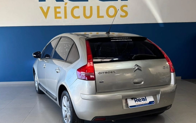 imagem-https://www.socarrao.com.br/sc-vehicle-images-prod/3469042/1787834464060-6cfefe6a-1350-41aa-bd27-f31a6f1471d2.jpg