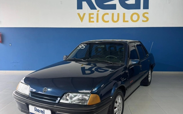 imagem-https://www.socarrao.com.br/sc-vehicle-images-prod/3469185/1787834643296-00f085df-a804-4084-81c1-483d12a9e91d.jpg
