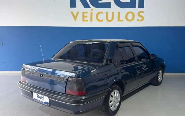 imagem-https://www.socarrao.com.br/sc-vehicle-images-prod/3469185/1787834643299-0ca6c2d6-f311-4aea-bd9f-ecdb2c938642.jpg