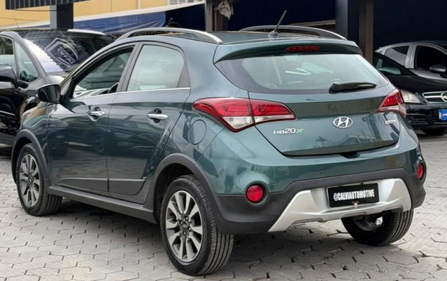 imagem-https://www.socarrao.com.br/sc-vehicle-images-prod/3469207/1787834684379-69406a9030643e415.jpeg