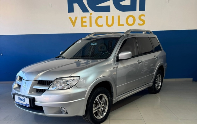 imagem-https://www.socarrao.com.br/sc-vehicle-images-prod/3469212/1787834692656-7722920b-eca9-42ad-948f-22efaef06d5d.jpg