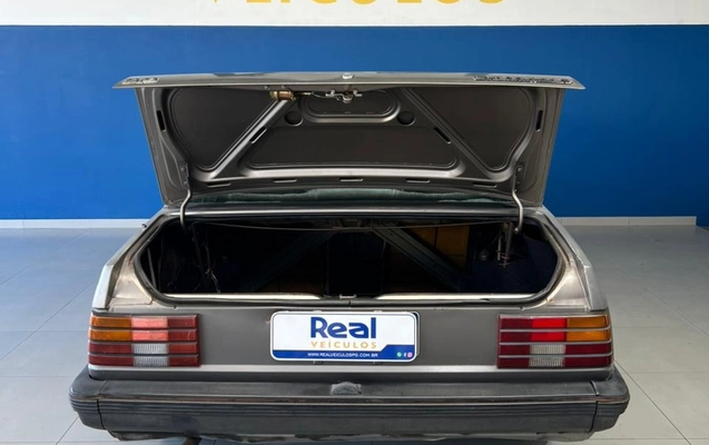 imagem-https://www.socarrao.com.br/sc-vehicle-images-prod/3469236/1787834754728-7177c984-17aa-455f-9c0d-3b9f62d2a642.jpg