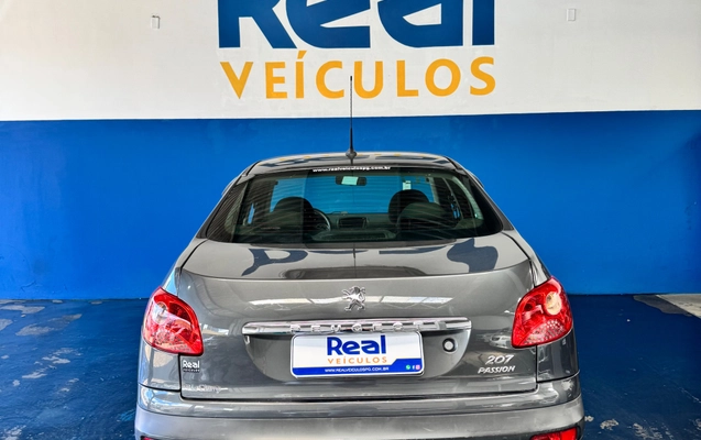 imagem-https://www.socarrao.com.br/sc-vehicle-images-prod/3469258/1787834885899-5b392430-bde9-4a94-9d8f-f79045724805.jpg