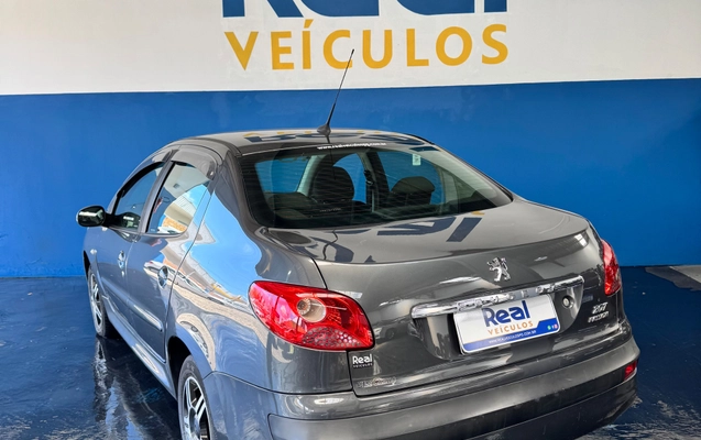 imagem-https://www.socarrao.com.br/sc-vehicle-images-prod/3469258/1787834885911-71a6c24a-3856-4614-a0b2-c5a3c5793786.jpg