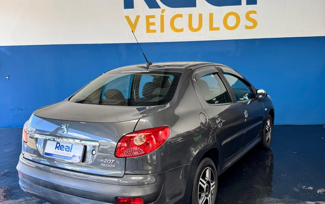 imagem-https://www.socarrao.com.br/sc-vehicle-images-prod/3469258/1787834885916-71e805f9-8ee7-4795-a271-0ce3a167dfb0.jpg