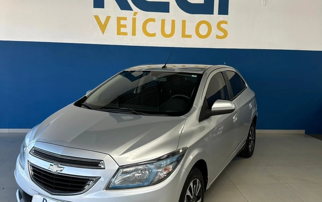 imagem-https://www.socarrao.com.br/sc-vehicle-images-prod/3469279/1787835005557-47c0cfaf-533b-42ee-898e-ff2fa6fa1301.jpg