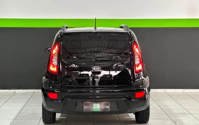 imagem-https://www.socarrao.com.br/sc-vehicle-images-prod/3469301/1788277169499-8365708_6_B_dbe575fdb0.jpeg