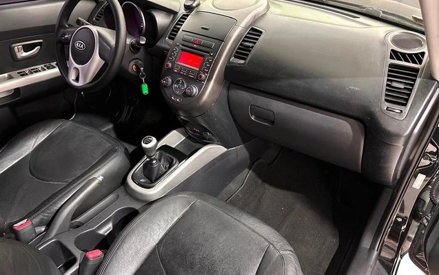 imagem-https://www.socarrao.com.br/sc-vehicle-images-prod/3469301/1788277169503-8365708_14_B_f87f7c7d31.jpeg