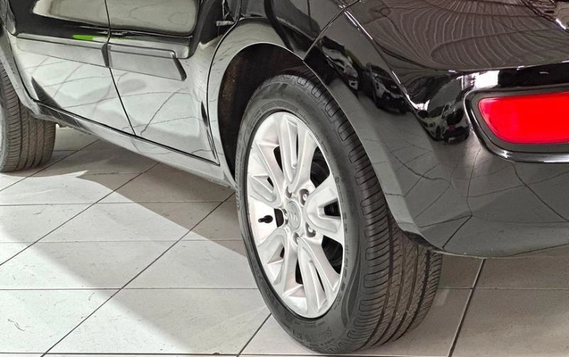 imagem-https://www.socarrao.com.br/sc-vehicle-images-prod/3469301/1788277169505-8365708_5_B_4f2f3d5ac4.jpeg