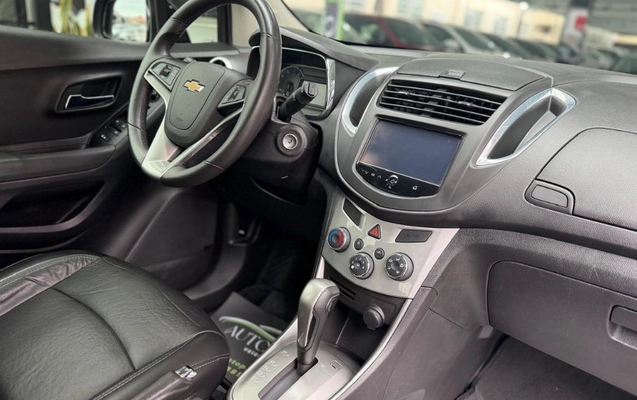imagem-https://www.socarrao.com.br/sc-vehicle-images-prod/3469707/1787836723343-gb-5b1dce4.jpg